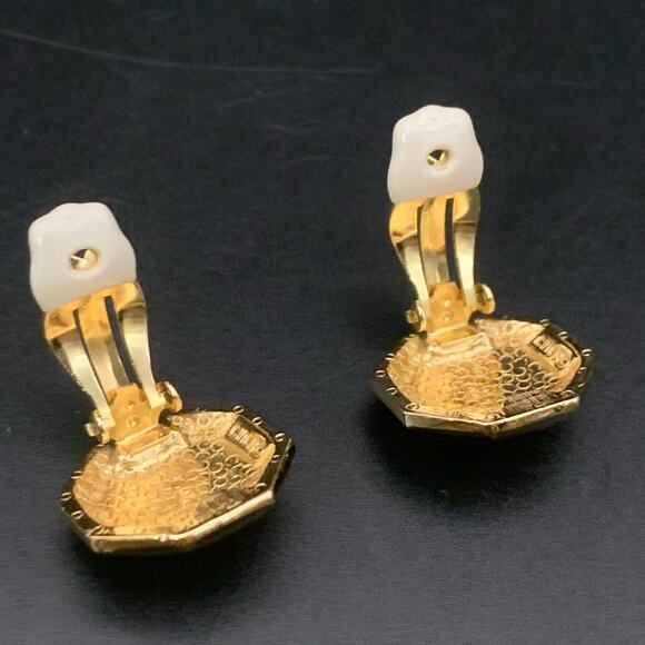 Vintage Ciner Gripoix Enamel Rhinestone Geometric Clip On Earrings Signed - Picture 3 of 6